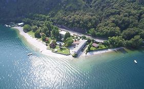 Hotel Nautilus